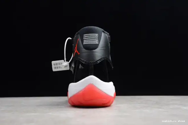Rep Jordan Air 11 Bred (2012) 378037-010 Retro 0512